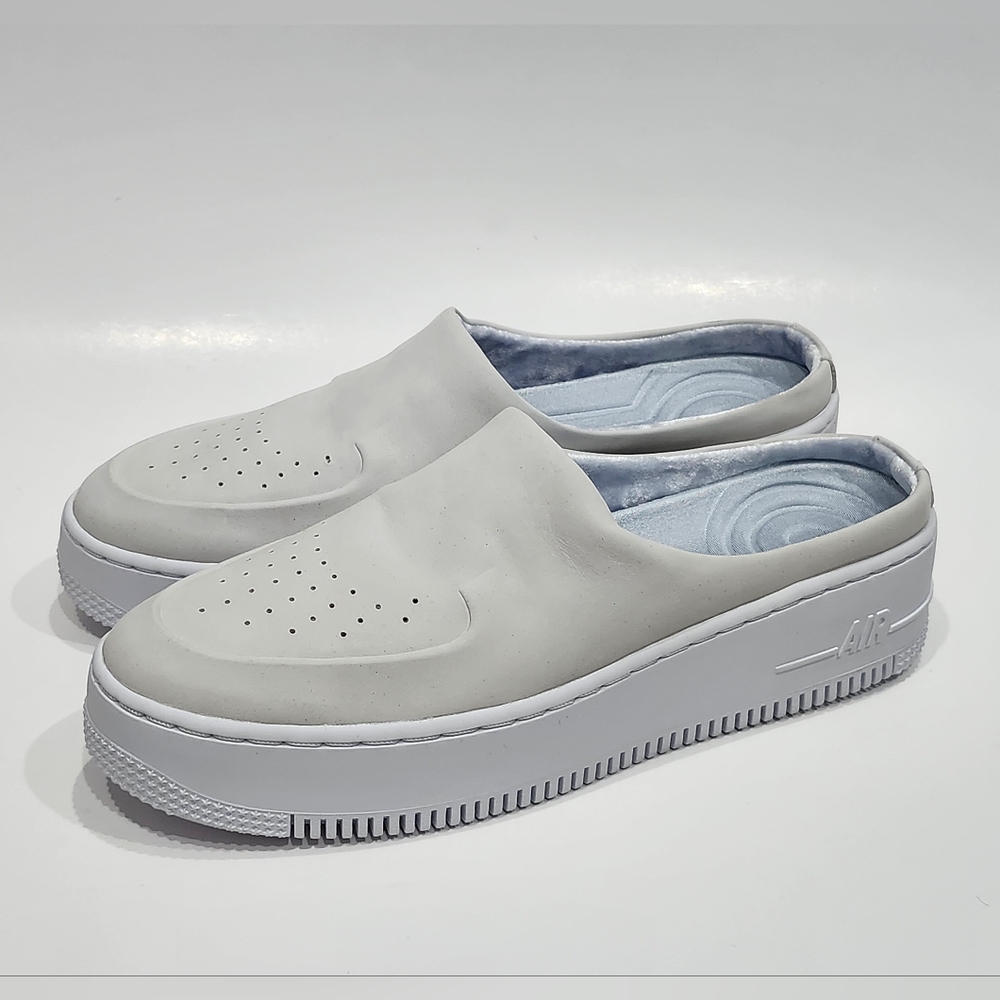 NEW Nike Air Force 1 Lover XX Premium Off White Slip-On Shoes Women’s Size 10 US